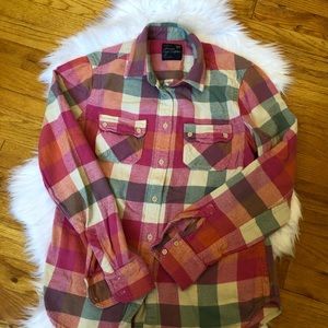 💛 5/$20- American Eagle button shirt